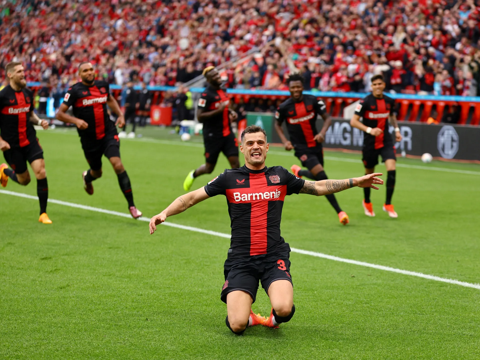 Bayer Leverkusen win the Bundesliga tittle 