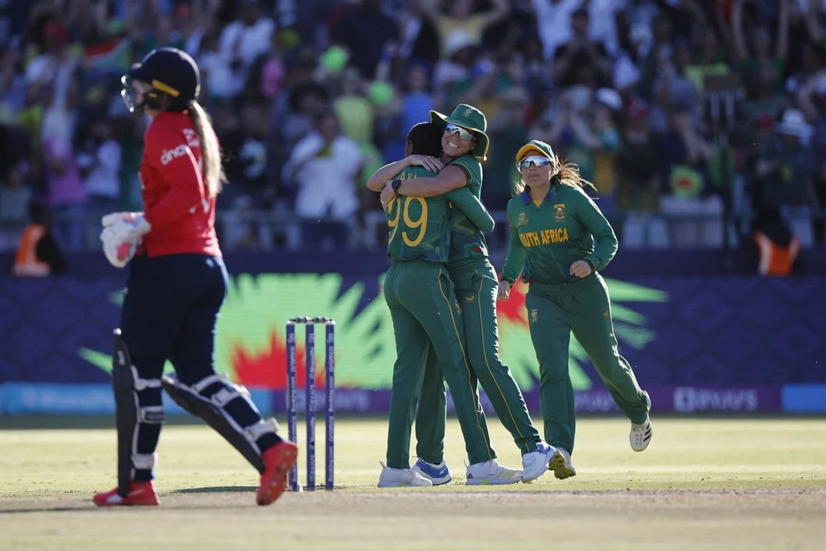 south-africa-script-history-with-6-run-win-against-england-cruise-to-womens-t20-world-cup-final
